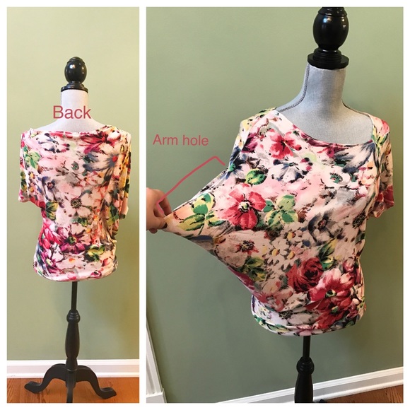 Anthropologie Tops - Anthro Deletta Floral Tee Anthropologie Tops - Anthro Deletta Floral Tee