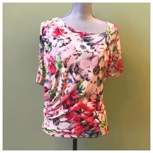 Anthropologie Tops - Anthro Deletta Floral Tee Anthropologie Tops - Anthro Deletta Floral Tee