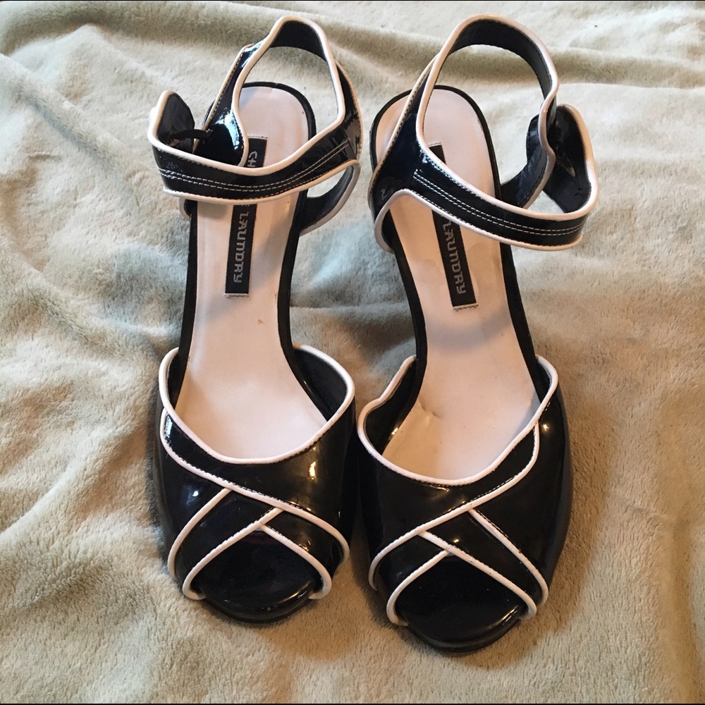 B&W Chinese Laundry Heels