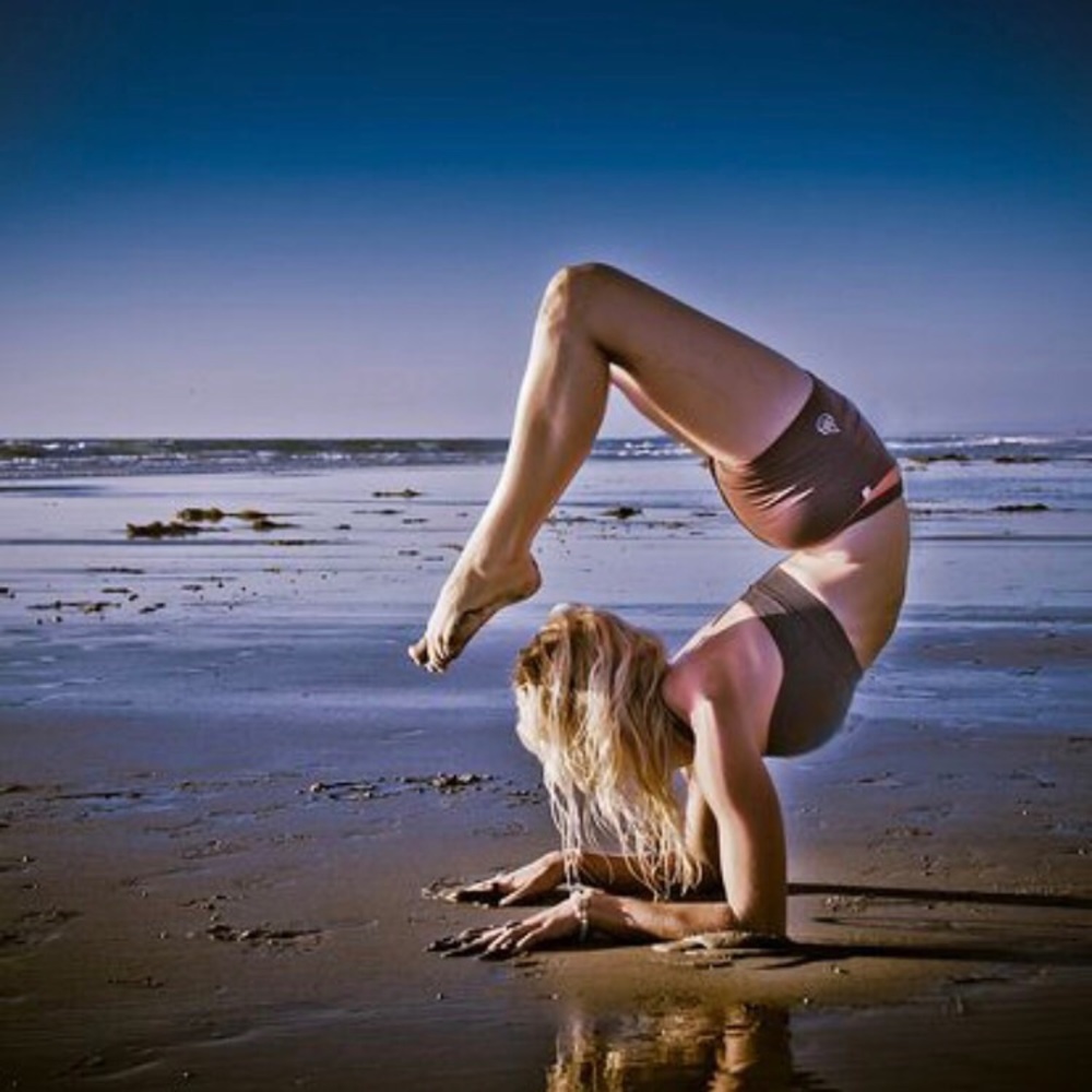 Meet your Posher, Elena