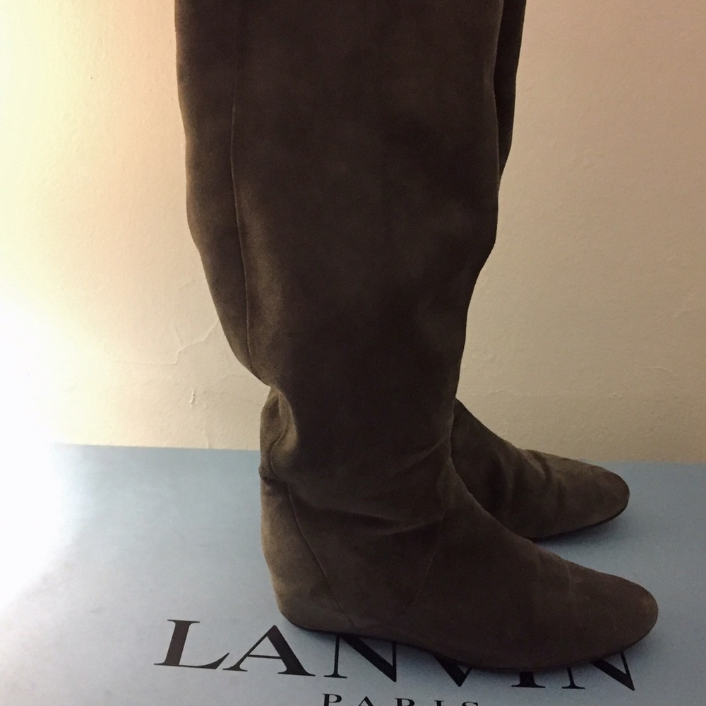 Lanvin Suade knee high boots in grey