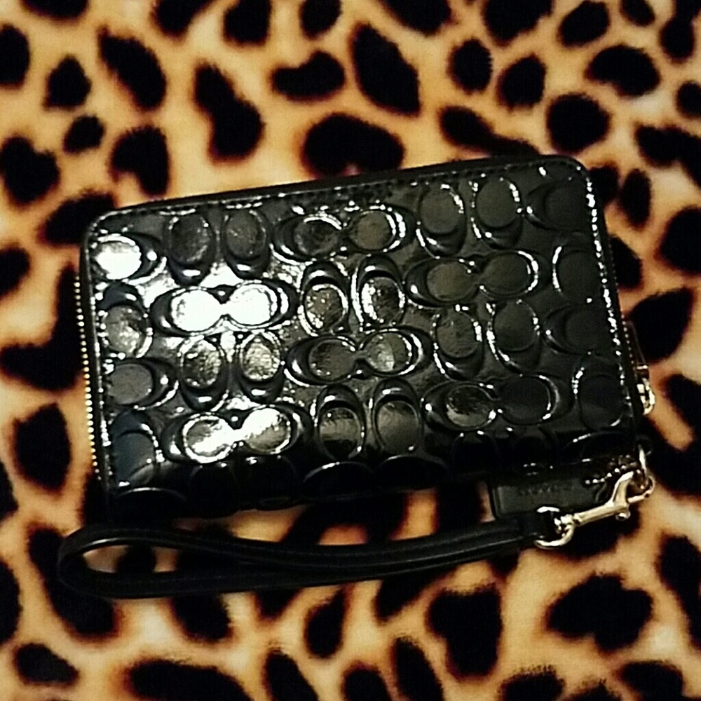 Coach wristlet