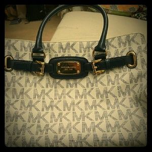 Hamilton tote by Michael Kors