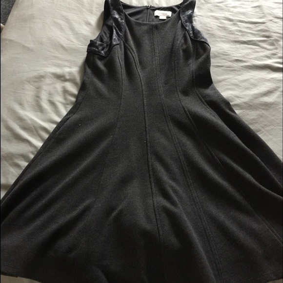 Dress with pockets!! - Picture 1 of 4
