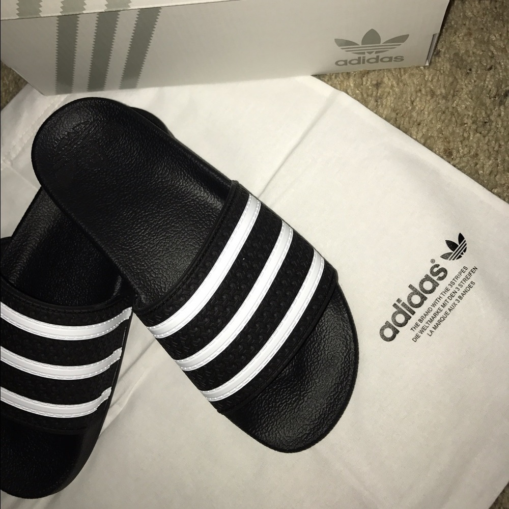 ❌‼️SOLD‼️❌NIB Mi ADIDAS slides