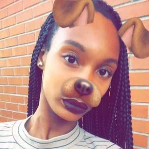 Meet your Posher, Christiana