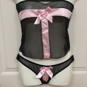 FREDERICKS OF HOLLYWOOD SO CUTE LINGERIE