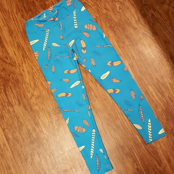 Lularoe OS leggings, unicorn feather print! - Picture 3 of 3
