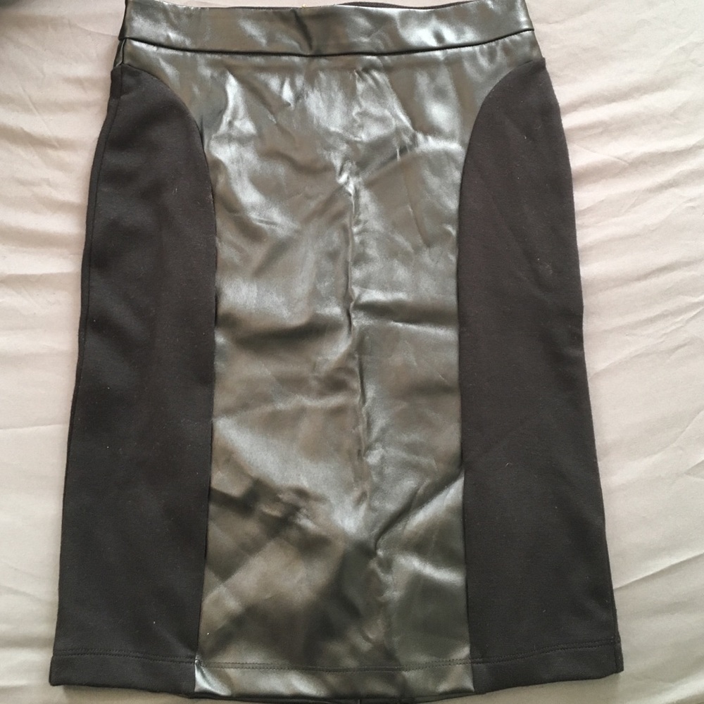 Knee length skirt