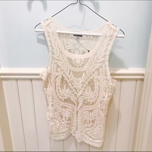 Cream colored express lace tank top