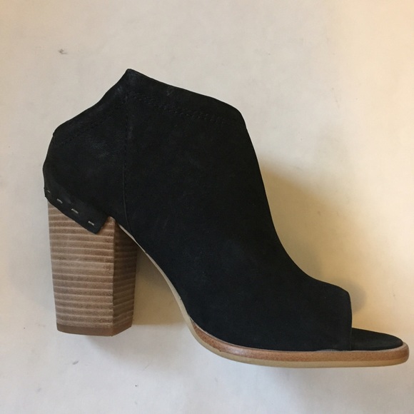 Dolce Vita Shoes - Dolce Vita Noa Peep Toe Mule Black 9.5