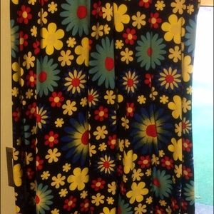 EEEEUC WORN ONCE LLR MAXI