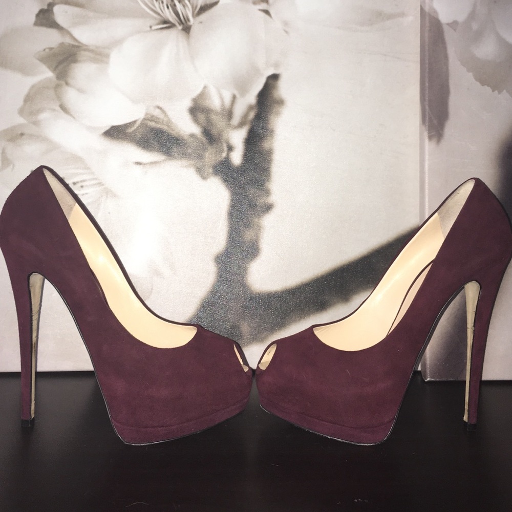 GIUSEPPE ZANOTTI burgundy suede heel sz 38