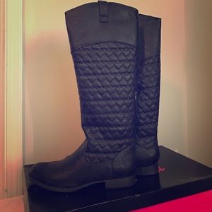 NEW Betsy Johnson Heart Boots! ❤️