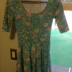 EEUC WORN ONCE XS LLR NICOLE