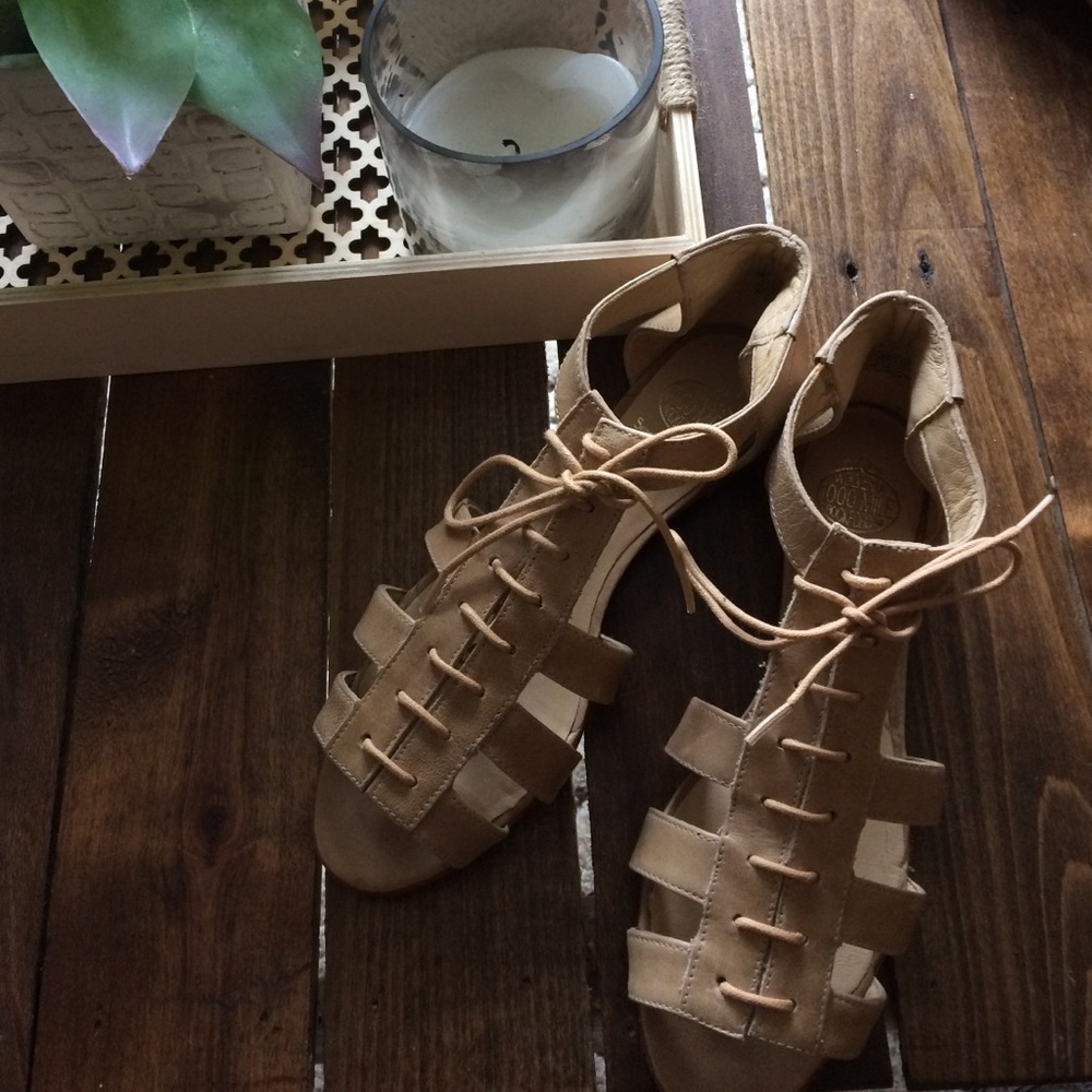Wolverine tan leather gladiator sandals