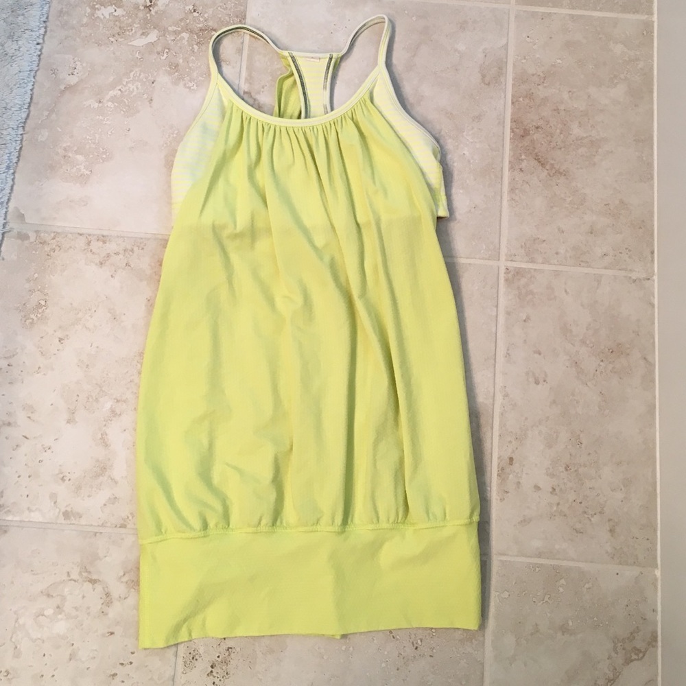 Lululemon tank