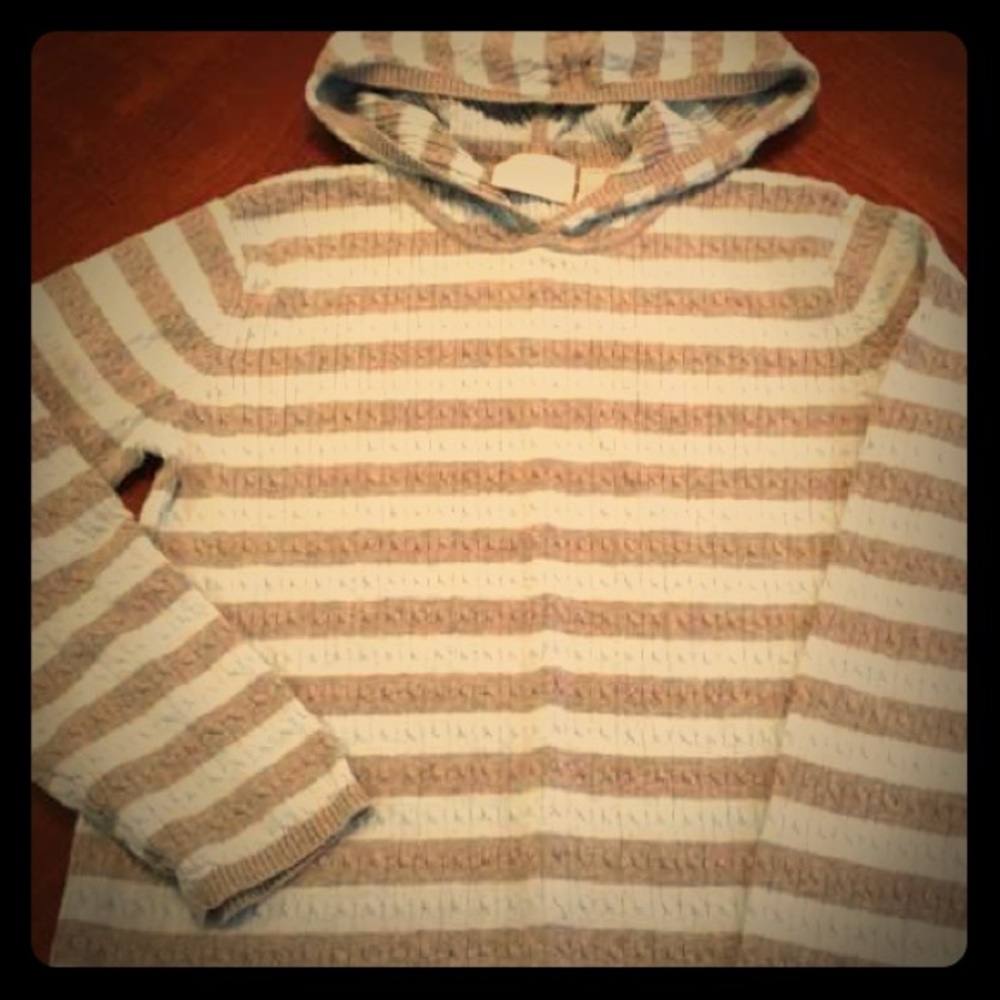 Liz Claiborne Hooded Sweater. Size M