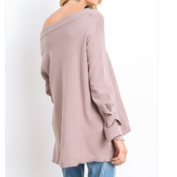 LAST DAY! 2 Left❗️5🌟Bell Tie Sleeve Mauve Sweater - Picture 2 of 7