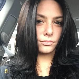 Meet your Posher, Kara