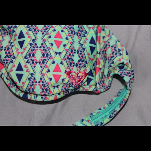 String Bikini - Picture 3 of 3