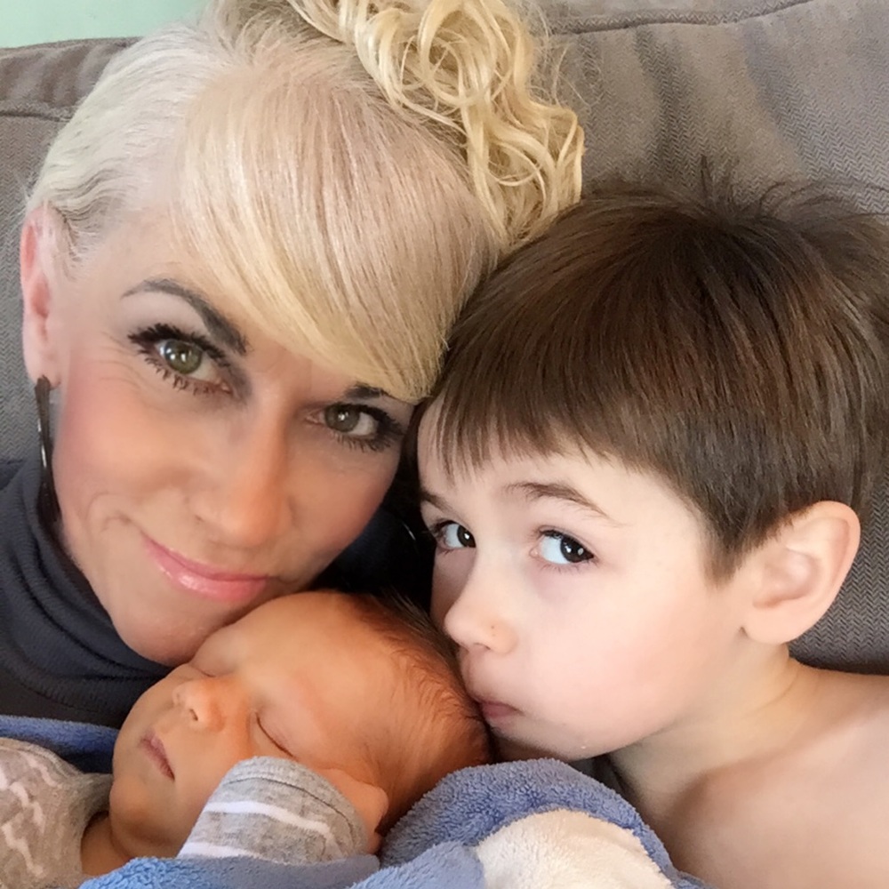 Meet your Posher, Lisa