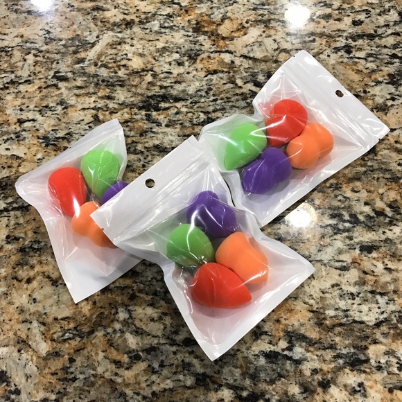 Beauty Flawless Makeup Blender Foundation Puff - Picture 2 of 2