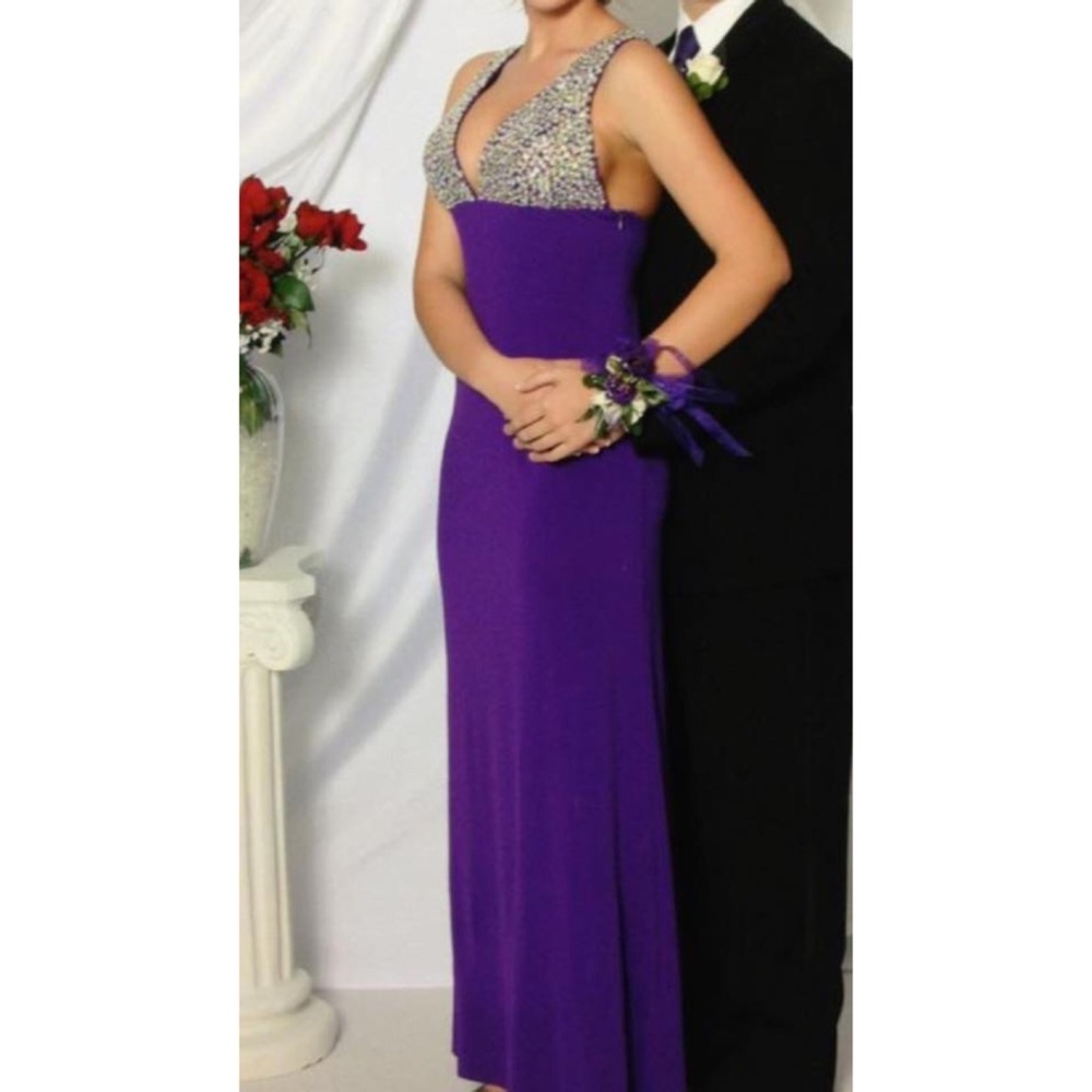 Purple size 6 prom dress