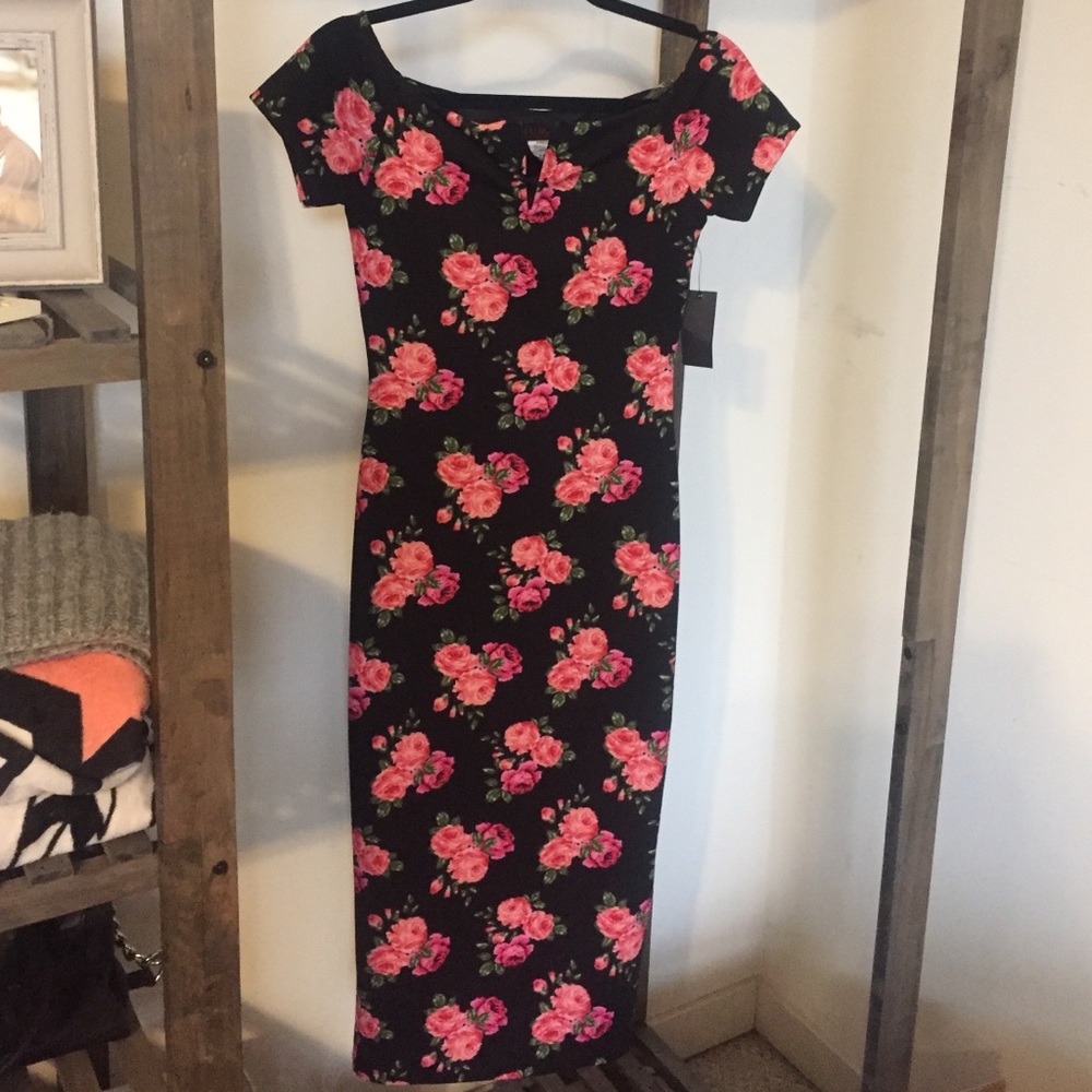 Flower print bodycon midi dress