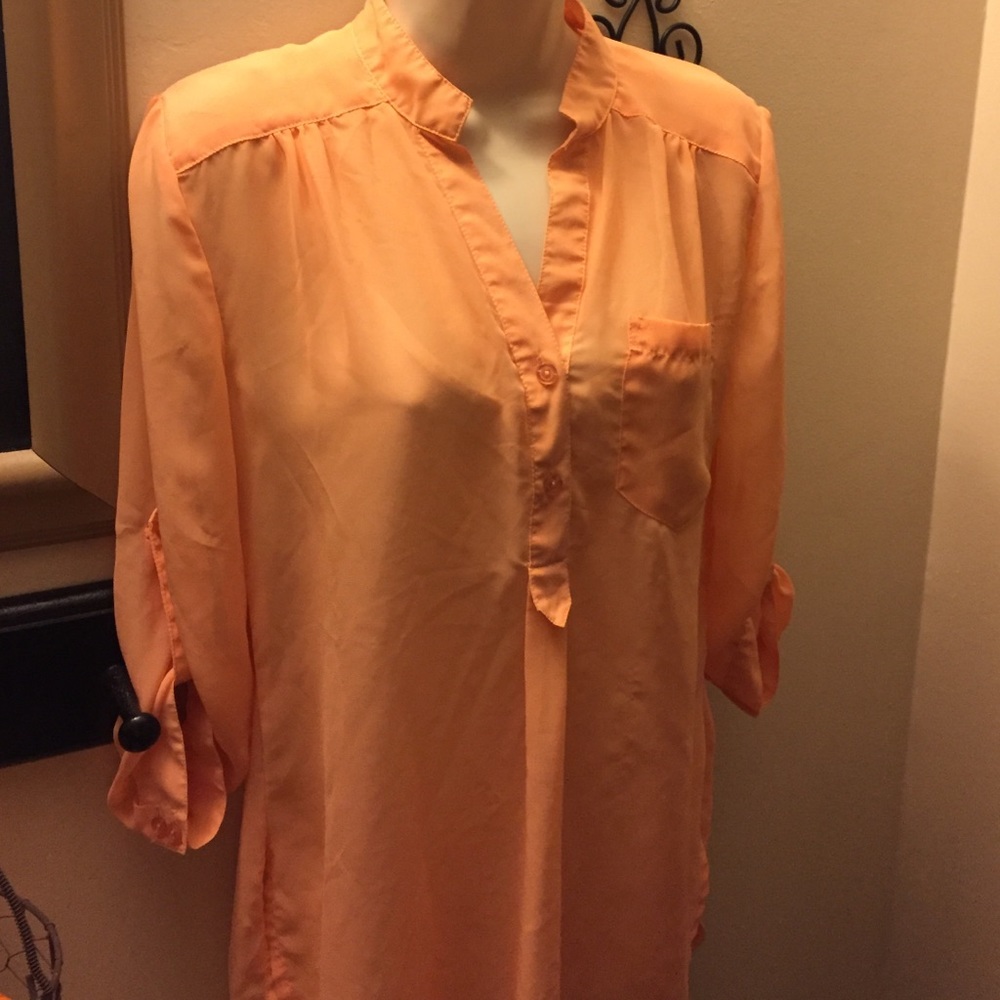 3/4 sleeve sheer shirt, M