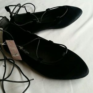 New WW Lace up Ballet Flats