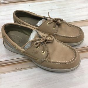 Sperry Topsiders!