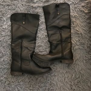 Black tall boots