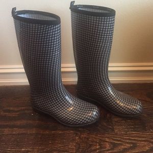 Herringbone Rain Boots