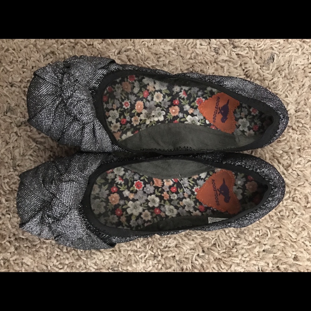Ballet flats