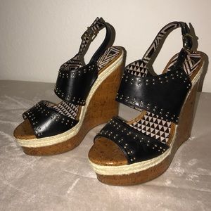 Jessica Simpson Wedges