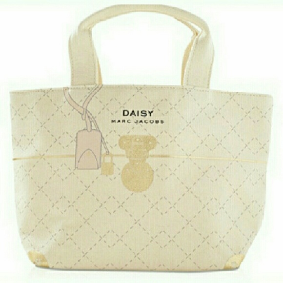 Marc Jacobs Handbags - NWOT {Marc Jacobs} Canvas Daisy Tote