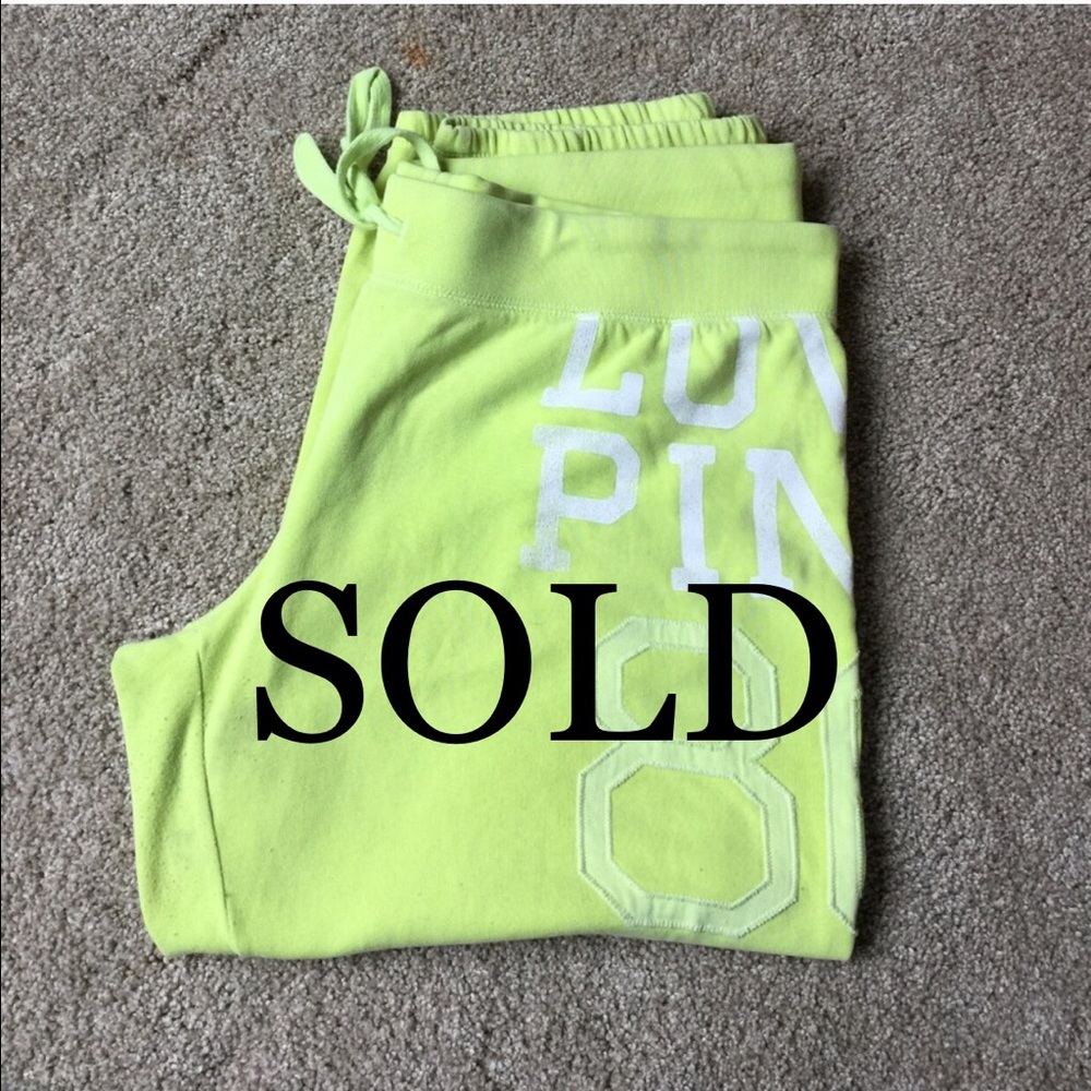 🌟$4 Special VS PINK Yellow Crop Sweats