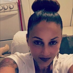 Meet your Posher, Erika