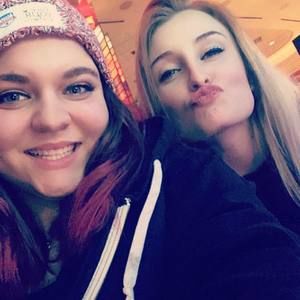 Meet your Posher, Mackenzie