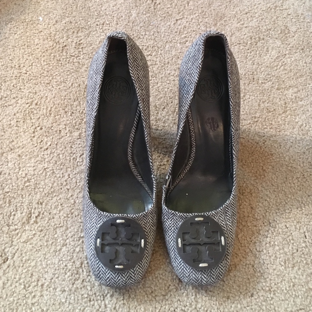 Tory Burch Brown Herringbone/Tweed Heel Pump