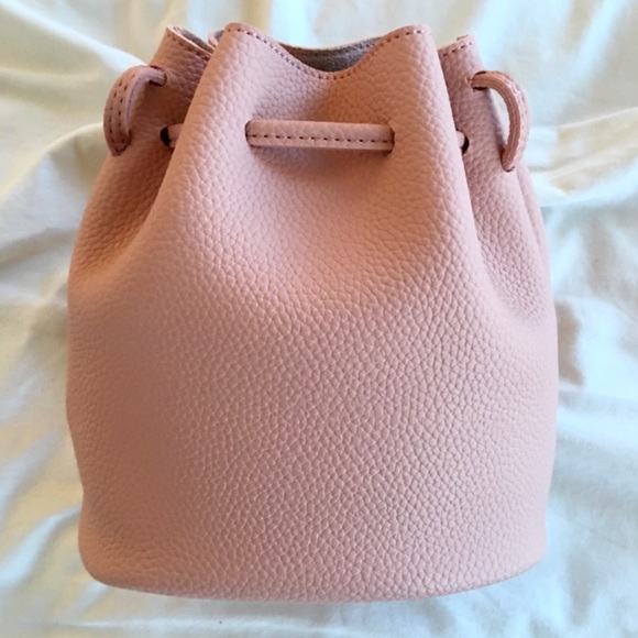 Blush Bucket Bag Vegan Leather Tassels - Picture 2 of 4