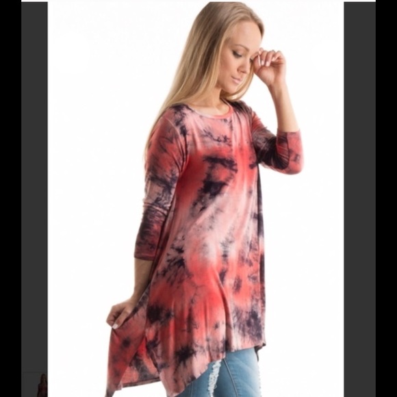 Tie Dye Sharkbite Tunic โก๏ธ 2X HP - Picture 3 of 5