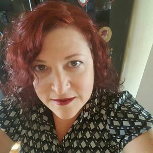 Meet your Posher, Sarah jane