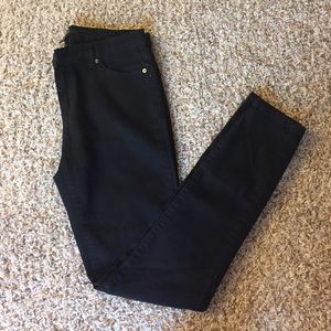 Black skinny jeans