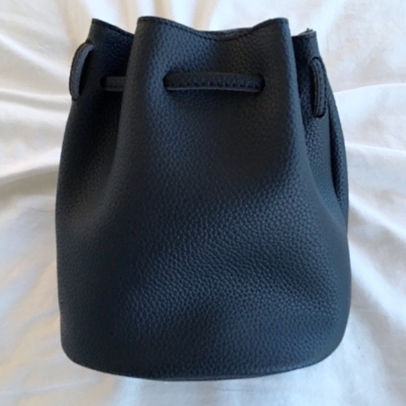 Black Bucket Bag Pebble Vegan Leather Tassels - Picture 2 of 4