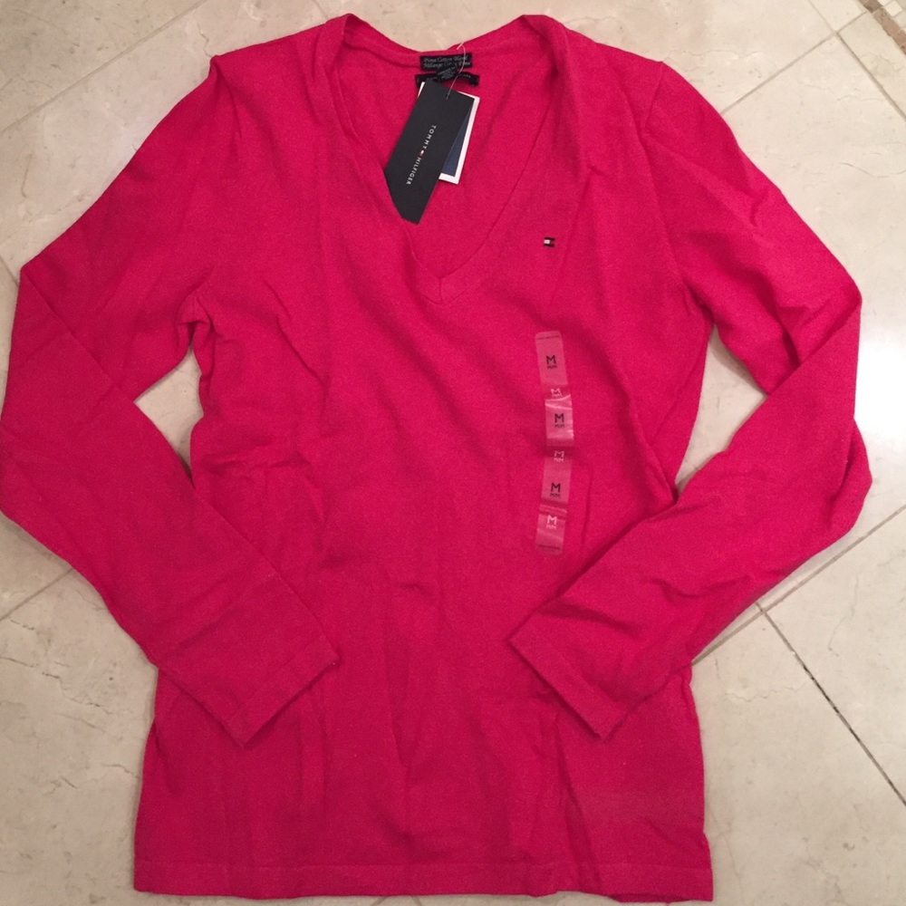 NWT TOMMY HILFIGER LONG SLEEVE