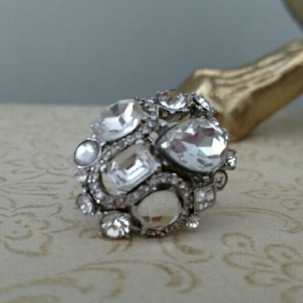 Express cocktail ring
