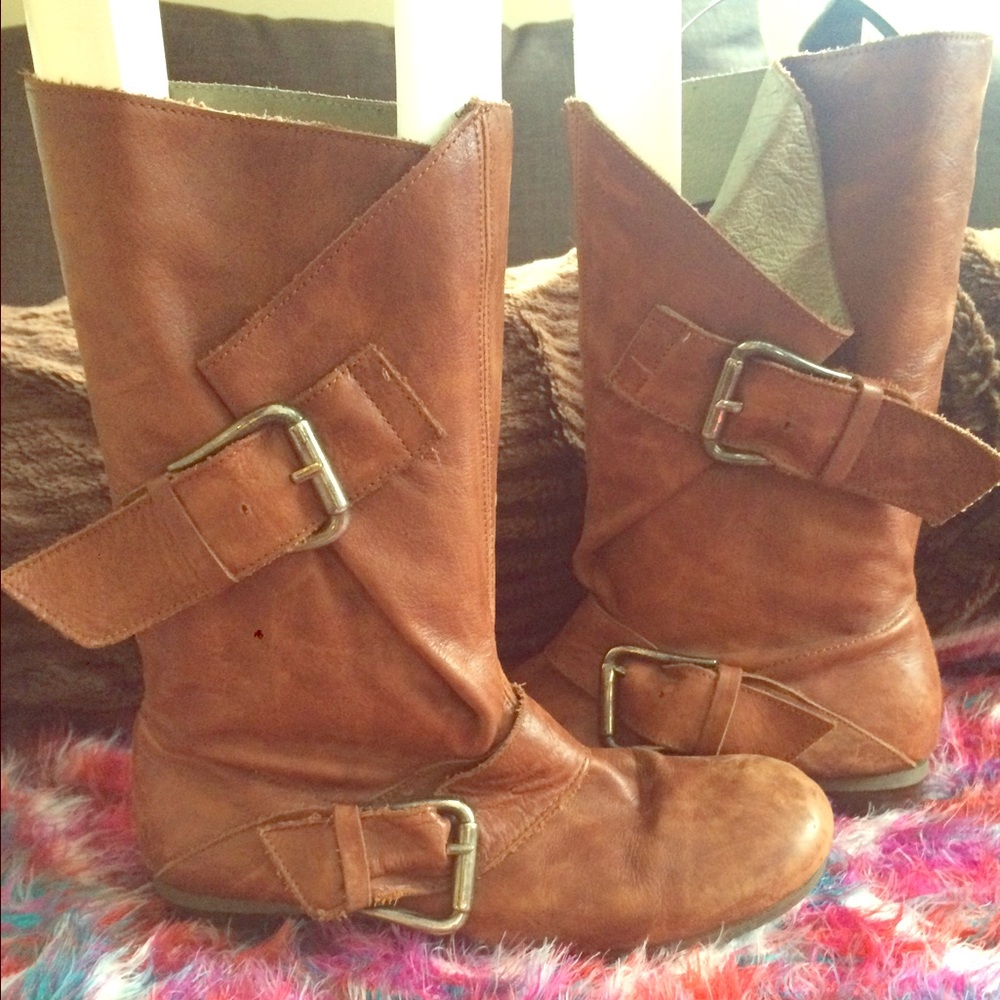 Italian leather boots size 8