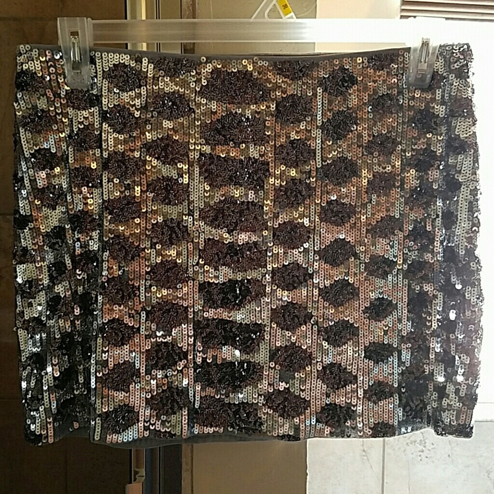 EXPRESS Sequins mini skirt.  Only worn once.